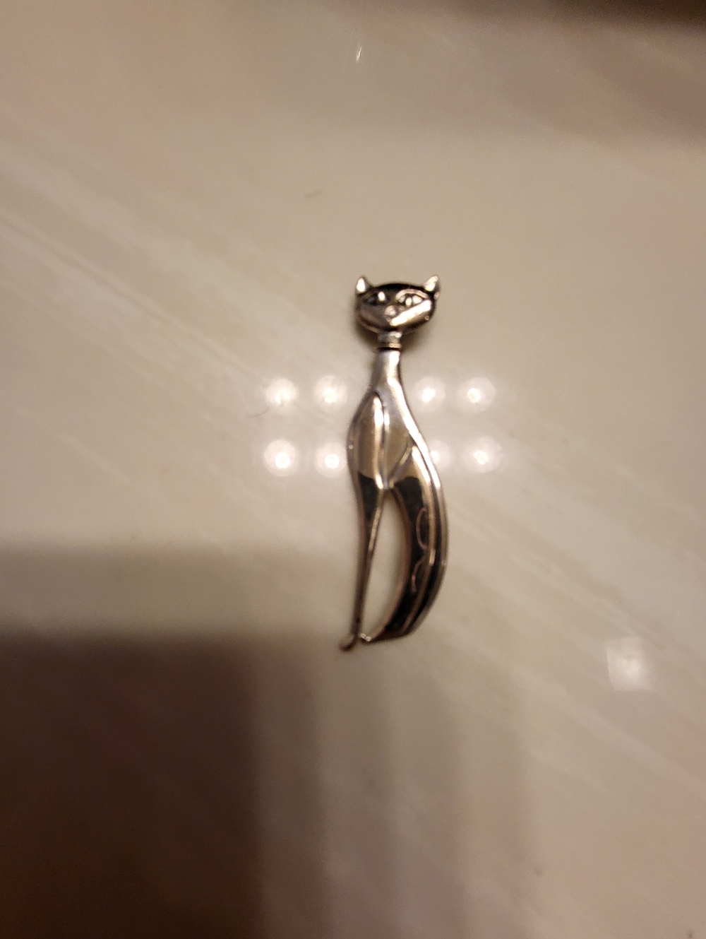 Silver Cat Broach Stick Pin - Sleek Cat Design